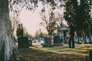 How to find the best funeral home: a guide